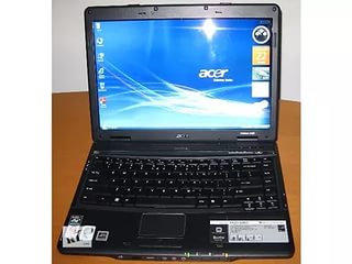 Фото Acer Extensa 2000