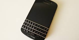 Ремонт телефона BlackBerry Q10 не включается