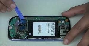 Ремонт телефона Samsung GT-I9300 выключается