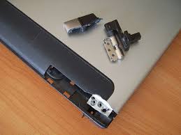 Ремонт ноутбука Asus Aspire E1 сломаны петли, не включается