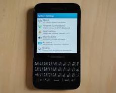 Ремонт телефона BlackBerry SQR100-2 не видит сим
