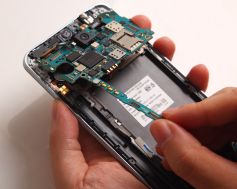 Ремонт телефона Samsung GT-I9500 не включается