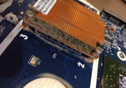 Ремонт ноутбука Samsung NP-R25E чистка системы охлаждения