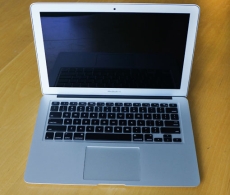 Ремонт ноутбука Apple MacBook A1466 не включается