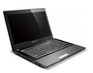 Ремонт ноутбука Packard Bell PAV80 Сломана правая петля