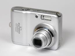 Ремонт фотоаппарата Nikon Coolpix L4 Периодически не включается
Замена