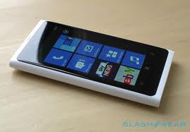 Ремонт телефона Nokia Lumia 800 Не работает сенсорный