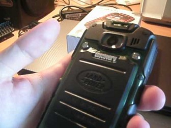 Ремонт телефона Land Rover Discovery V5 Отломлен USB вход

Land