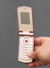 Ремонт телефона Sony Ericsson Z555i Не заряжается поменяли