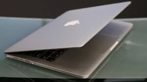 Ремонт ноутбука Apple MacBook Pro Висит на заставке