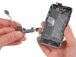 Ремонт телефона Apple Iphone 4S Телефон не заряжается

При